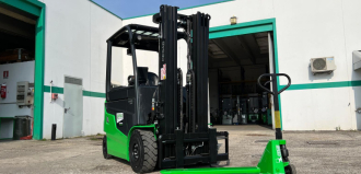 carrelli elevatori in estate